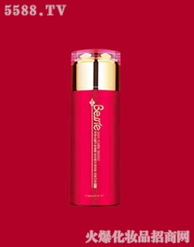 跨界融合 从美妆到五金，产品营销的多元探索——以蓓施弹力蛋白抗皱霜与五金批发为例